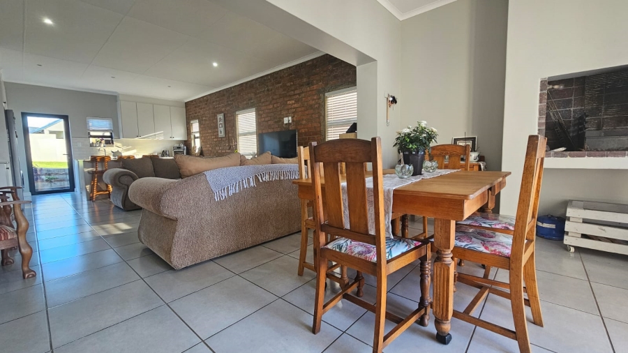 2 Bedroom Property for Sale in Blue Mountain Village Western Cape